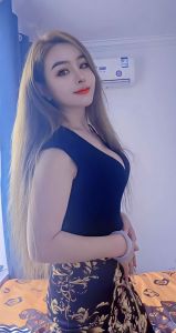 西域性感混血女孩