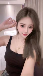 性感肤白多汁妮妮