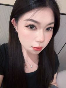 敏感的嫩妹月出