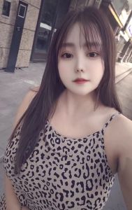 E奶少妇