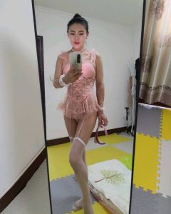 崇川轻熟风骚御姐