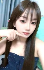 秦淮霜霜