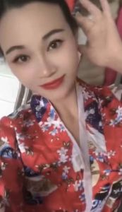 惠龙新村骚少妇