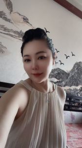 美艳性感妈妈