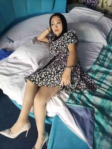 叠石桥丰满少妇