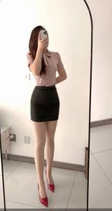 武进美女依依