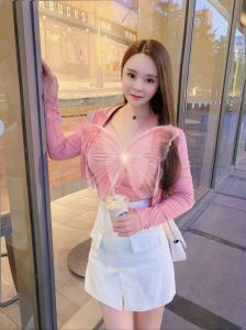 服务顶级的美女