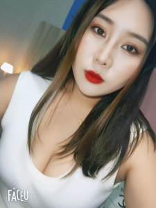 大奶少妇，性感风骚玩的开