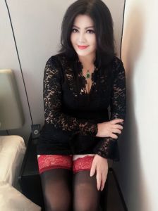 精品 · 宝山巨乳潮喷曼莉姐-真实靠谱