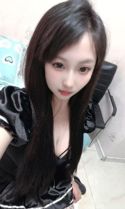 风骚甜妹果果