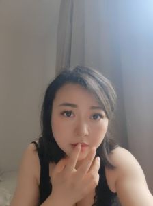 曹路服务系宝妈莉莉