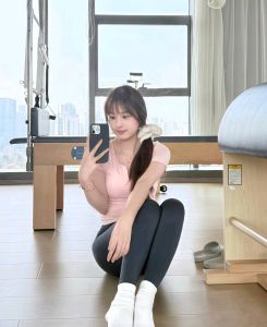磨人的小妖精甜妹