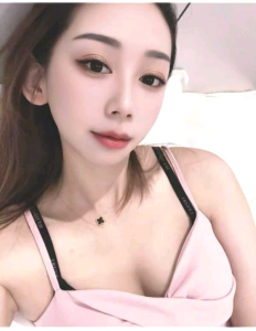江夏大奶露露