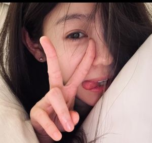 崇川极品妖娆小姐姐
