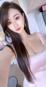 坂田36D好看小姐姐