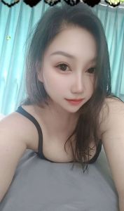 性感女仆装扮少妇 