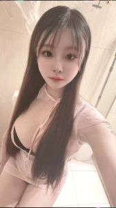 莲池大胸小姐姐