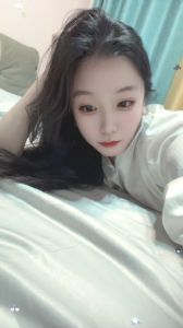 女友感彤彤
