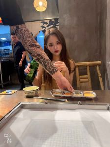 大理美女娜娜