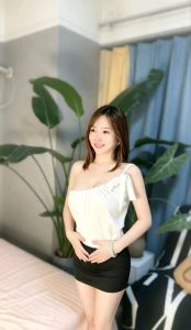 大奶莞式水床少妇
