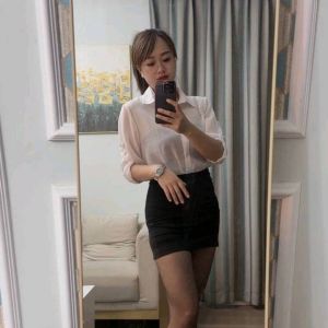 带眼镜的少妇姐姐