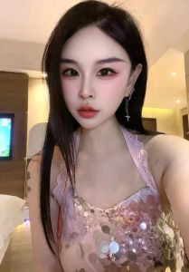 靠谱 · 魔都白嫩大奶骚妹 (近期热门)