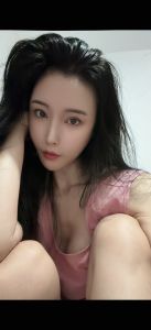 东区性感大长腿御姐