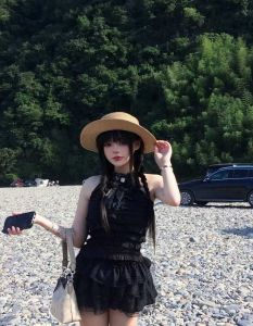 19岁甜妹