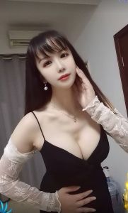 上城甜甜