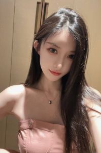 小女人带点风骚劲