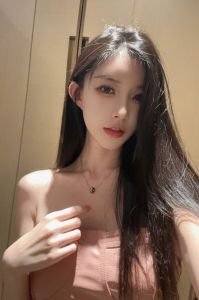 小女人带点风骚劲