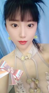 风骚熟女服务型鑫鑫
