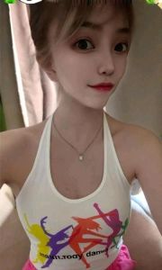 大眼美女冰冰