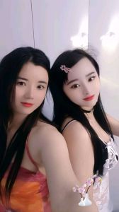 双飞姐妹花抓龙筋