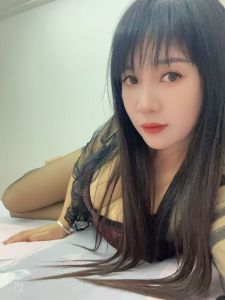 大奶波波美妇
