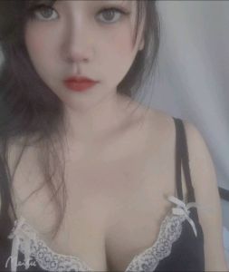 夫子庙樱桃大奶牛