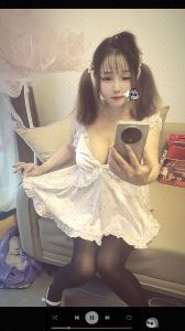 E罩杯大奶牛乐乐