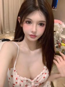 瓯海区清纯小嫩妹女友感十足 (近期热门)