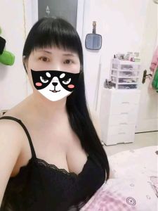 精品 · 郑州兼职丰满少妇-五星好评