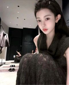 新茶 · 小嫩妹身材超棒可调教 (安全靠谱)