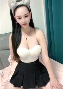 双重认证 · 西湖巨乳翘臀骚御姐-五星好评