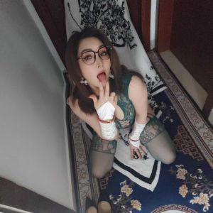 靠谱 · 骚气水多熟女-老司机亲测