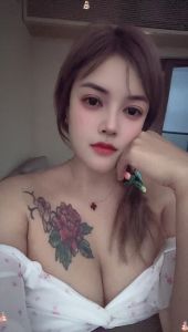 老司机 · C奶风骚安娜-强烈安利