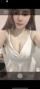 靠谱 · 南站狂吸木瓜奶 (近期热门)