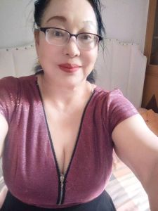 双重认证 · 潘家园丰满熟女红姐