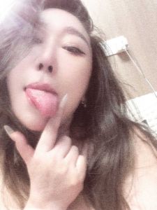 精品 · 身材好颜值高的媚雪老师