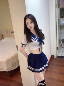 安全 · 娇小可爱的JK，20厘米能捅穿-高分推荐