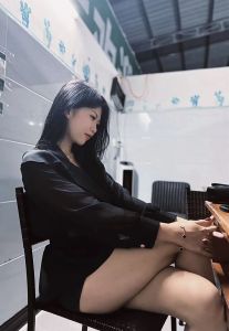 良心 · 江宁区静菲-懂的都懂