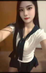 强推 · 大胸兼职妹妹-老司机亲测