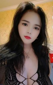 严选 · 36D巨乳少妇 (不可错过)